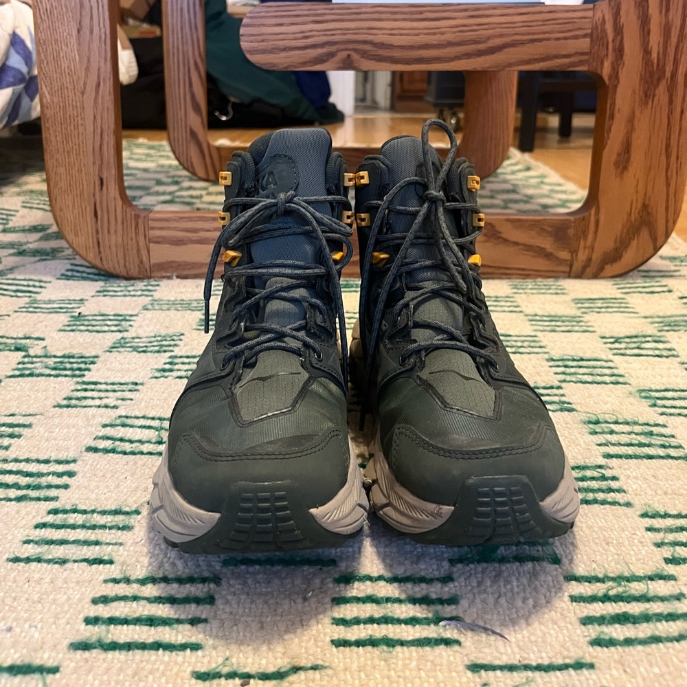 Hoka Men’s Anacapa Mid GTX Hiking Shoe